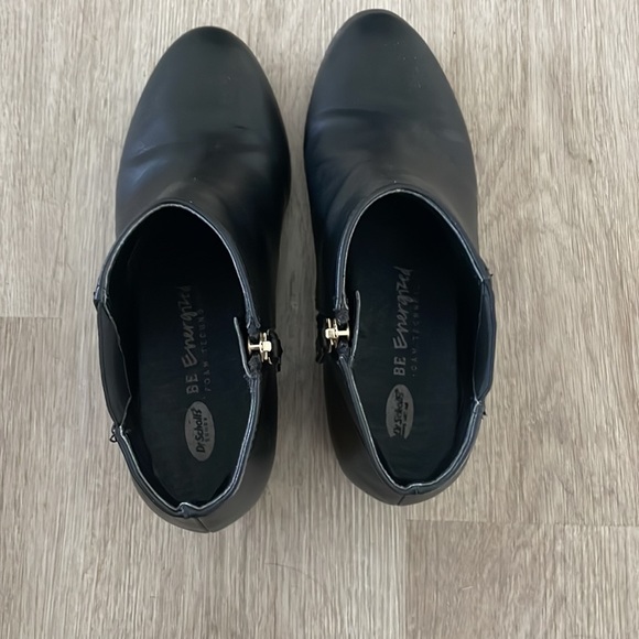 Black booties- Dr. Scholls - Picture 3 of 5